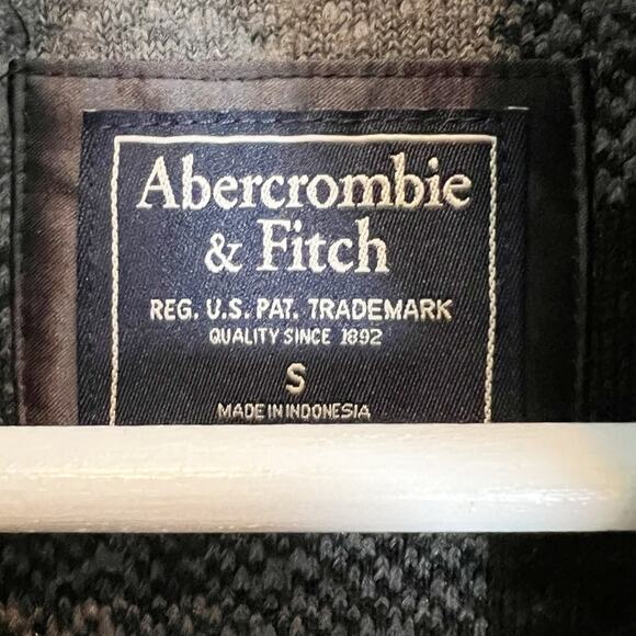 Abercrombie‎ Fitch Fleece Full Zip Sweater Faux Leather Trim Sz S Buffalo Check - Picture 2 of 7